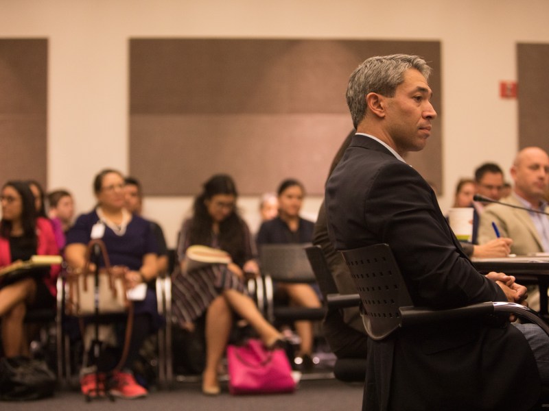 Mayor Ron Nirenberg makes introductory remarks at the first Mayor's Housing Policy Task Force meeting at San Antonio Central Library.