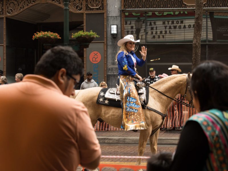 Miss Rodeo Texas waves to parade-goers.