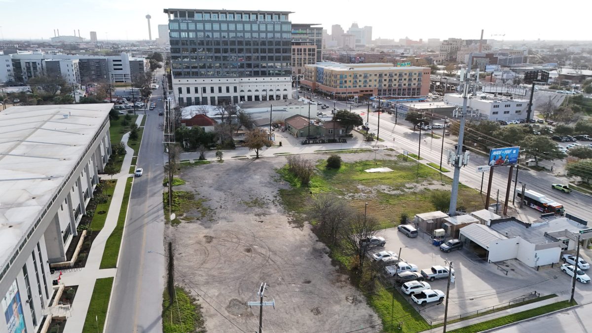 Plans for Terry Black’s and parking garage near the Pearl get OK from city design panel