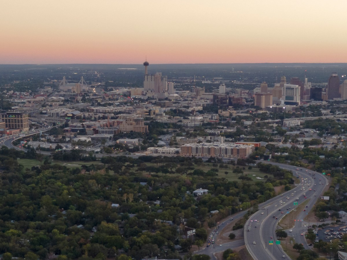 FCC’s new broadband map may overestimate internet availability in San Antonio