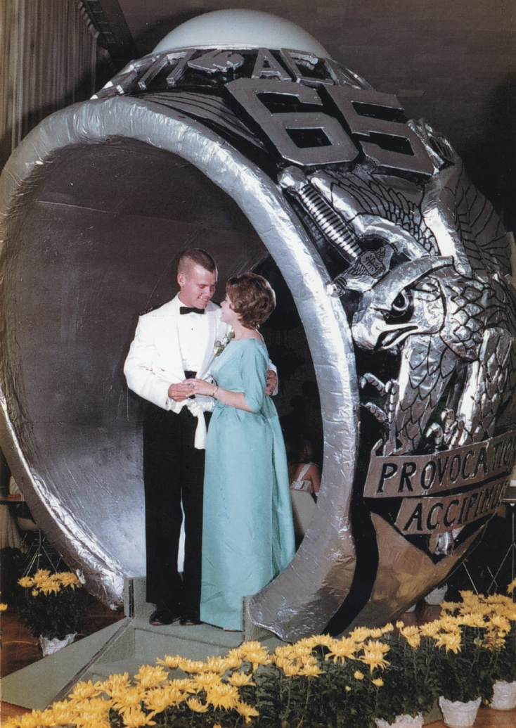 Richard Schlosberg and his wife Kathy Schlosberg at the Class of ’65 Ring Dance.