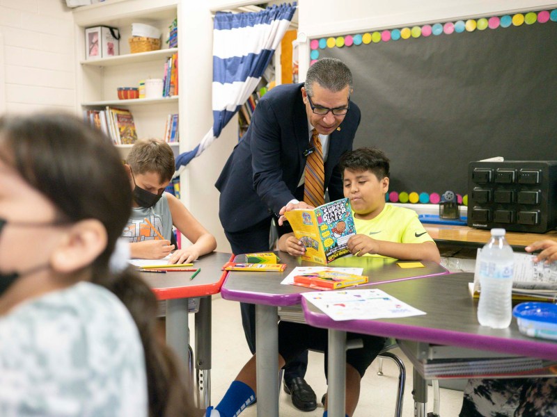 SAISD Superintendent Jaime Aquino tours Miller Elementary on the first day of school for the 2023-2024 school year.