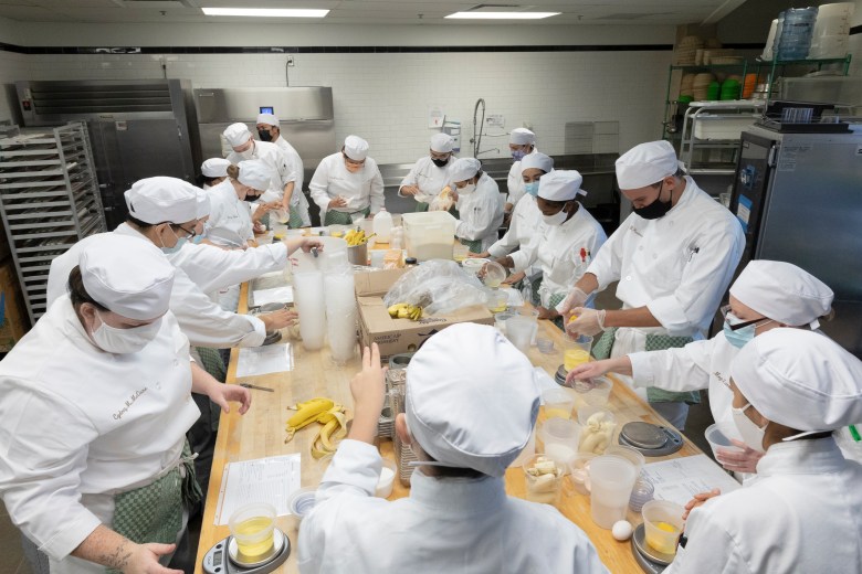 A baking class prepares banana nut bread at the Culinary Institute of America at Pearl.