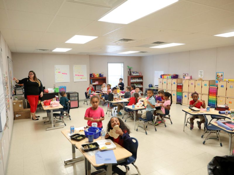 A classroom pairs lunch with learning at the School of Science and Technology.